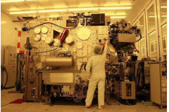 EUV impulsiona nós avançados para escala subnanômetros: efeitos estocásticos dominam o rendimento e os desafios no nível do sistema